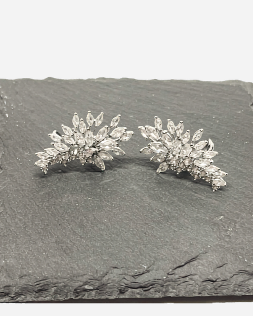 Fioritura di luce - NobleHeritageCharms